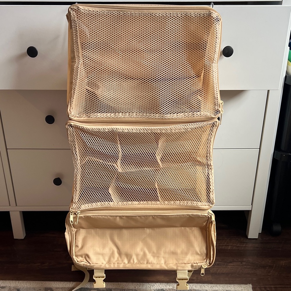 Beige Hanging Travel Organizer - Compact Home Storage & black brand new in bag